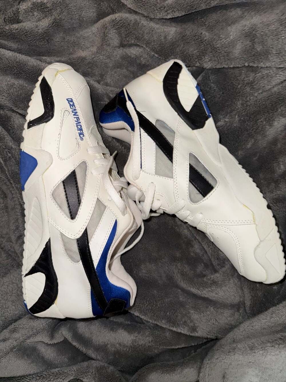 Vintage Ocean Pacific Op White Blue Black Athletic Sneakers
